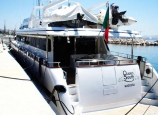  Rent a boat with Massilia Bateaux 